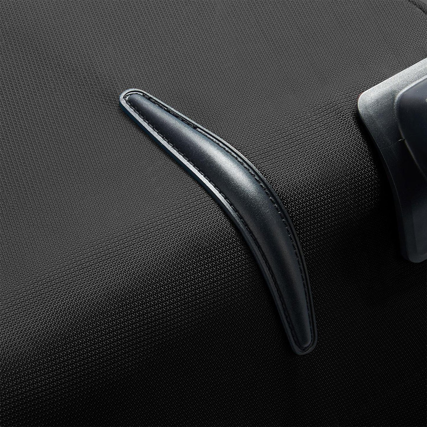 Maleta Delsey CUZCO Trolly Case De Tela 68cm Color Negro